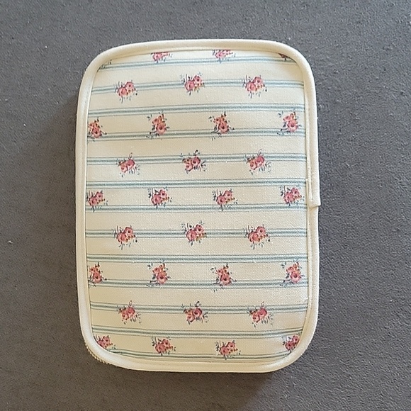 Sezane Floral 100% Cotton Mini Travel Bag - Picture 9 of 11